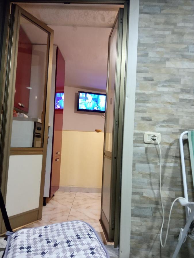 Casa Vacanza Francesco Hotel Catania Ngoại thất bức ảnh